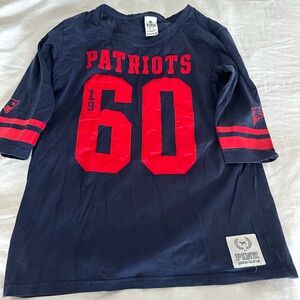Women’s New England Patriots shirt